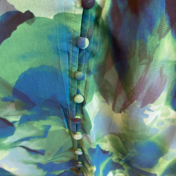 Beautiful Multi Green Dress - Picture 7 of 8